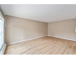 Family room - 102 11450 40 Av Nw, Edmonton, AB T6J0R5 Photo 3