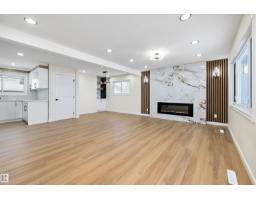 Primary Bedroom - 13519 109 St Nw, Edmonton, AB T6E4Y6 Photo 4