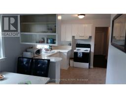 Kitchen - 484 Drewry Avenue, Toronto, ON M2R2K8 Photo 5