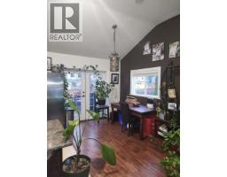 21796 Howison Avenue, Maple Ridge, BC V2X2W6 Photo 3