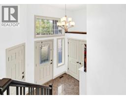 Dining room - 189 Garrison Circle, Red Deer, AB T4P0P5 Photo 4