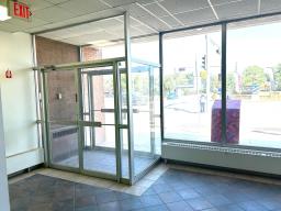 8951 82 Avenue, Edmonton, AB T6C0Z2 Photo 3