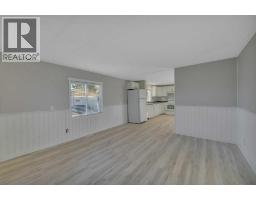 Primary Bedroom - 51 5020 Ab 2 A, Ponoka, AB T4J1E3 Photo 4