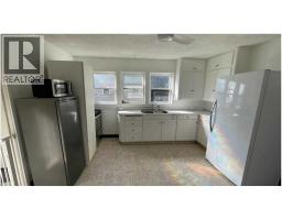 Kitchen - 2111 19 Street, Nanton, AB T2L1R0 Photo 2