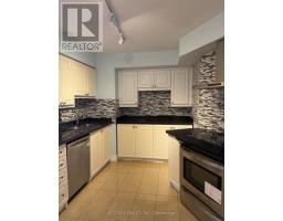 Kitchen - 1108 7250 Yonge Street, Vaughan, ON L4J7X1 Photo 2