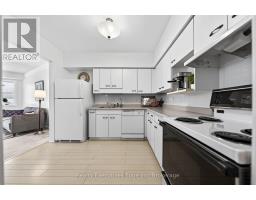 Primary Bedroom - 103 208 Silvercreek Parkway N, Guelph, ON N1H8H2 Photo 4