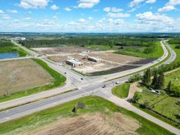 3 Ballpark Way, Spruce Grove, AB T7X3M1 Photo 2