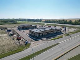 3 Ballpark Way, Spruce Grove, AB T7X3M1 Photo 3