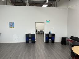 3707 8 Avenue, Edmonton, AB T6X2G6 Photo 3