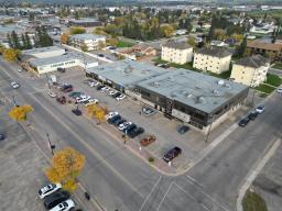 4910 50 Avenue, Cold Lake, AB T9M0G1 Photo 2