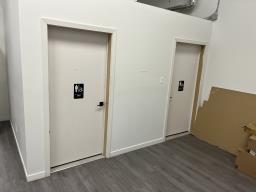 3707 8 Avenue, Edmonton, AB T6X2G6 Photo 2