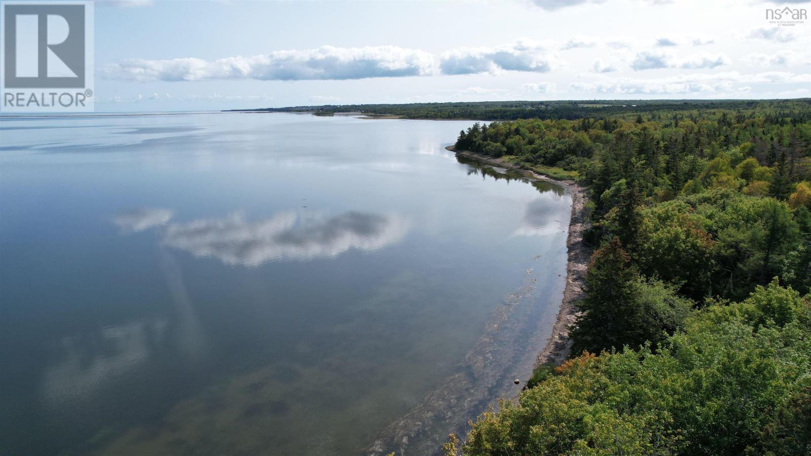 1 A Seaside Drive Gardiner Mines Ns