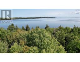 1 A Seaside Drive Gardiner Mines Ns, Lingan, NS B1H5K2 Photo 4