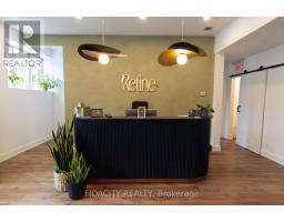 99 Fourth Avenue, Ottawa, ON K1S2L1 Photo 4