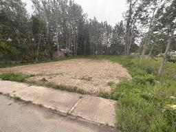 5121 50 Avenue, Image 3