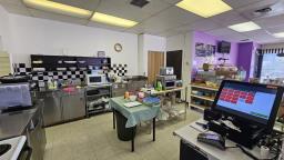 9704 54 Ave Nw, Edmonton, AB T6E5C1 Photo 5