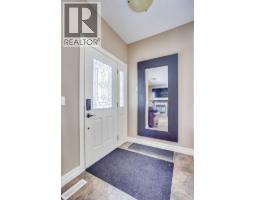 Dining room - 141 Huberman Way, Fort Mcmurray, AB T9K0Z9 Photo 2