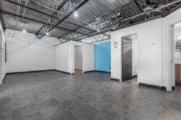 10041 81 Ave Nw, Edmonton, AB T6E1W7 Photo 5