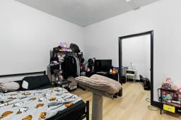 10260 95 St, Edmonton, AB T5H2B5 Photo 5