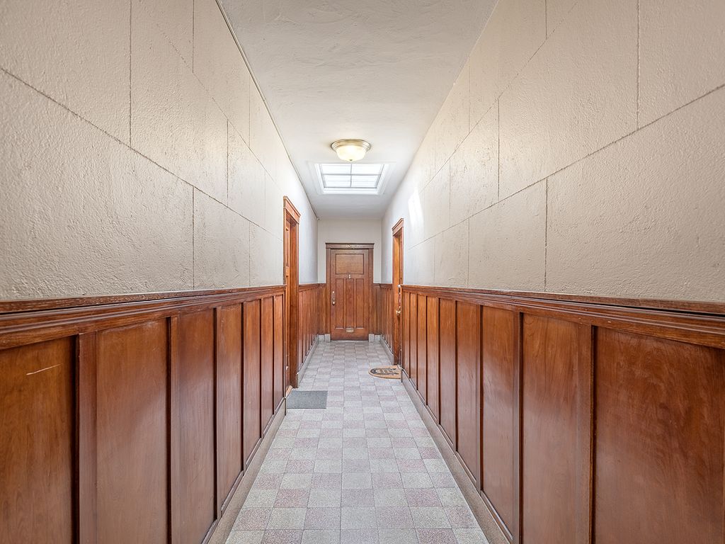 331 Avenue Clarke, Westmount, QC H3Z 2E7 Photo 2