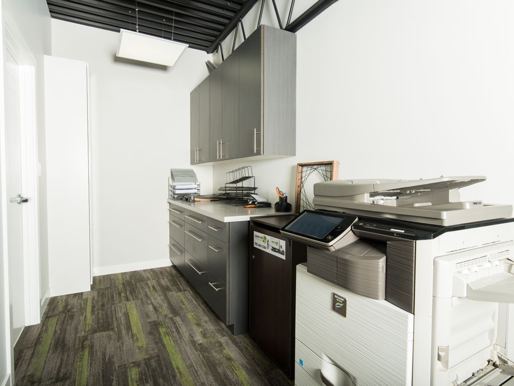 Photo 5 of 15851 116 Ave NW, Edmonton AB