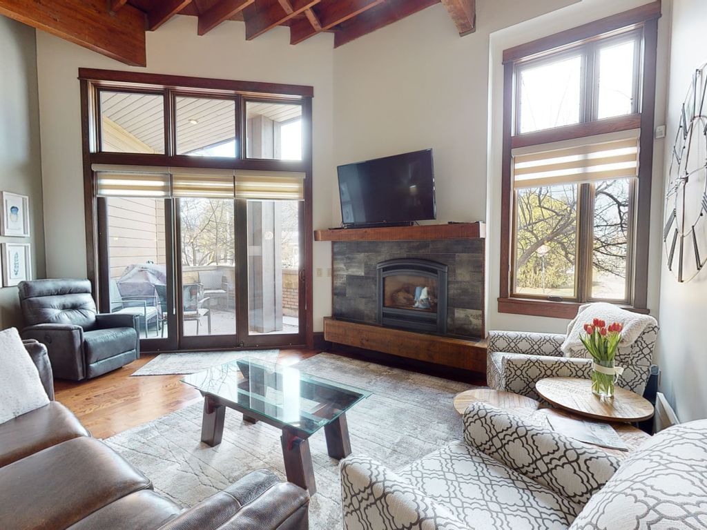 Photo 22 of 103B 2nd Ave, Fernie BC