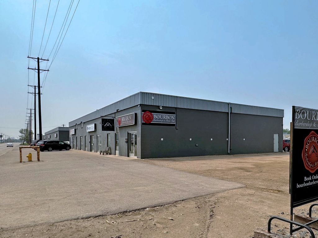 Photo 3 of 2341 Millar Ave, Saskatoon SK
