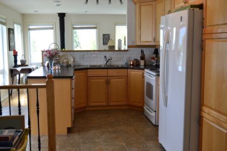 Photo 13 of 1211 Lilac St, Creston BC