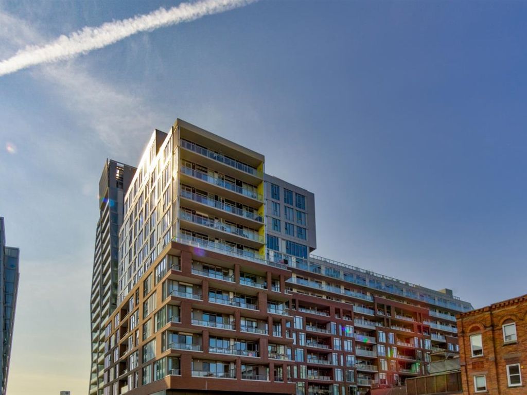 Photo 6 of 419 30 Baseball Pl, Toronto ON