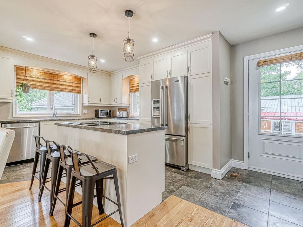 10 Rue Millette, Montebello, QC J0V 1L0 Photo 4