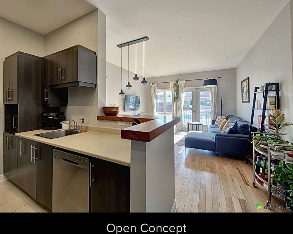 102-2023 Av. Papineau, Image 2