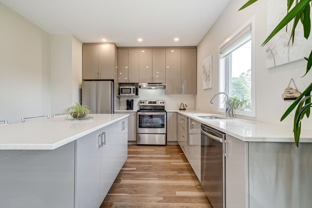 73 Rue de la Baie, Gatineau, QC J8T 3H4 Photo 2