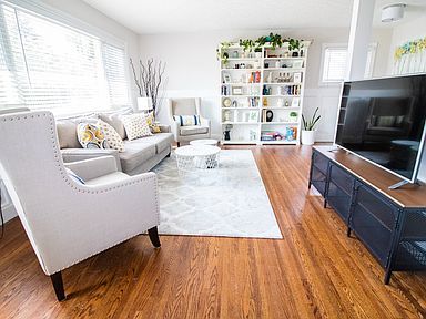 Photo 2 of 2 15830 94a Ave NW, Edmonton AB