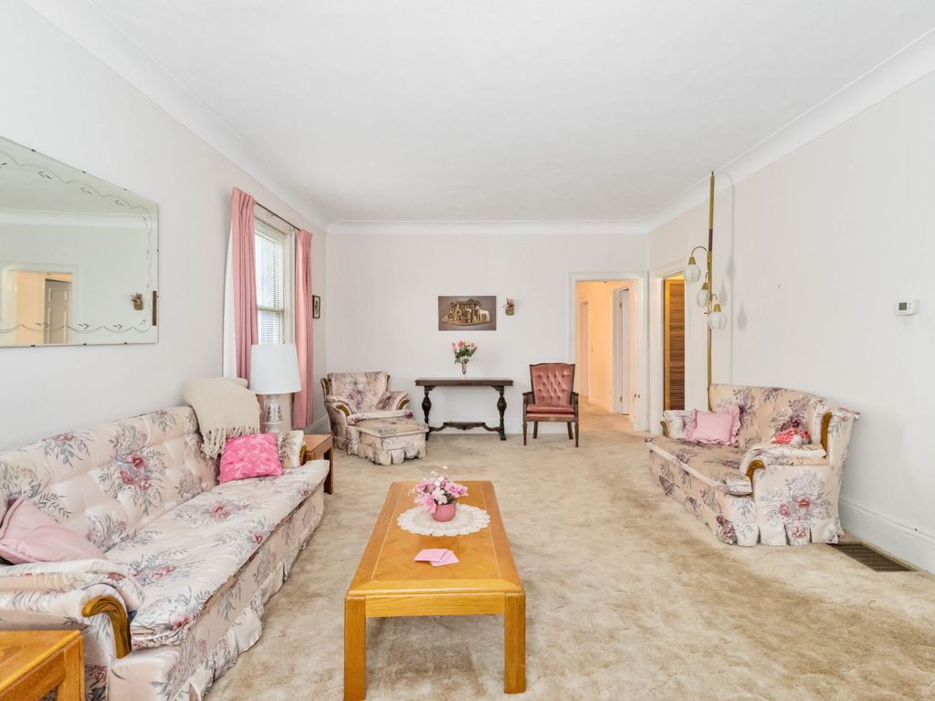 Photo 6 of 7 Blossie St, Brantford ON