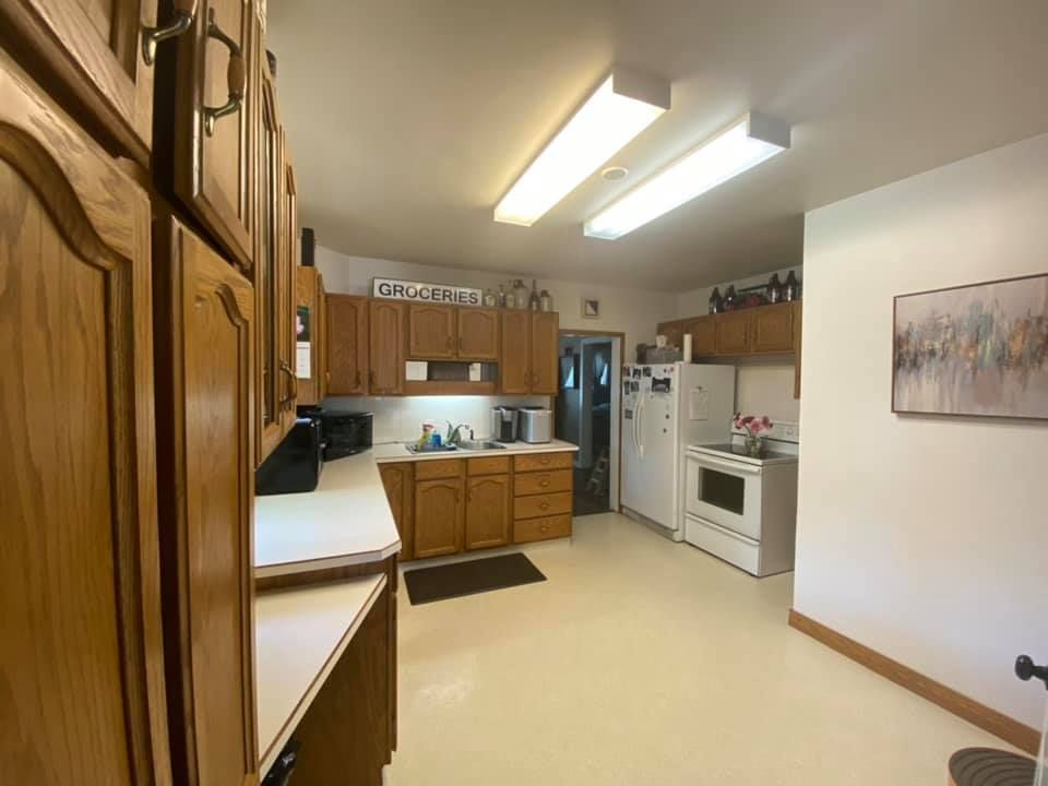 Photo 6 of 157 2 Ave SE, Swift Current SK