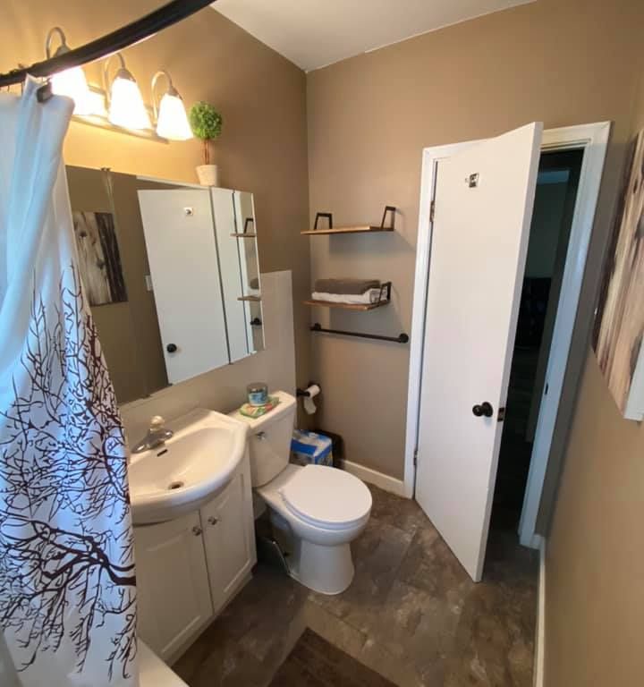 Photo 17 of 157 2 Ave SE, Swift Current SK