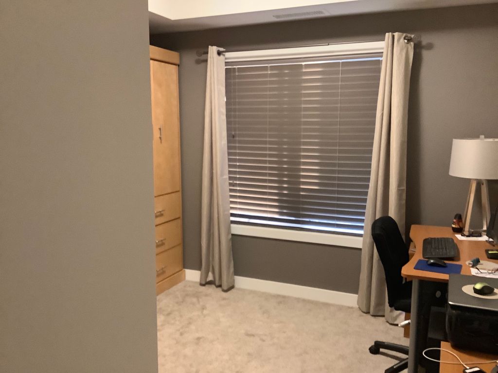 Photo 5 of 1044 Wilkes Ave, Winnipeg MB