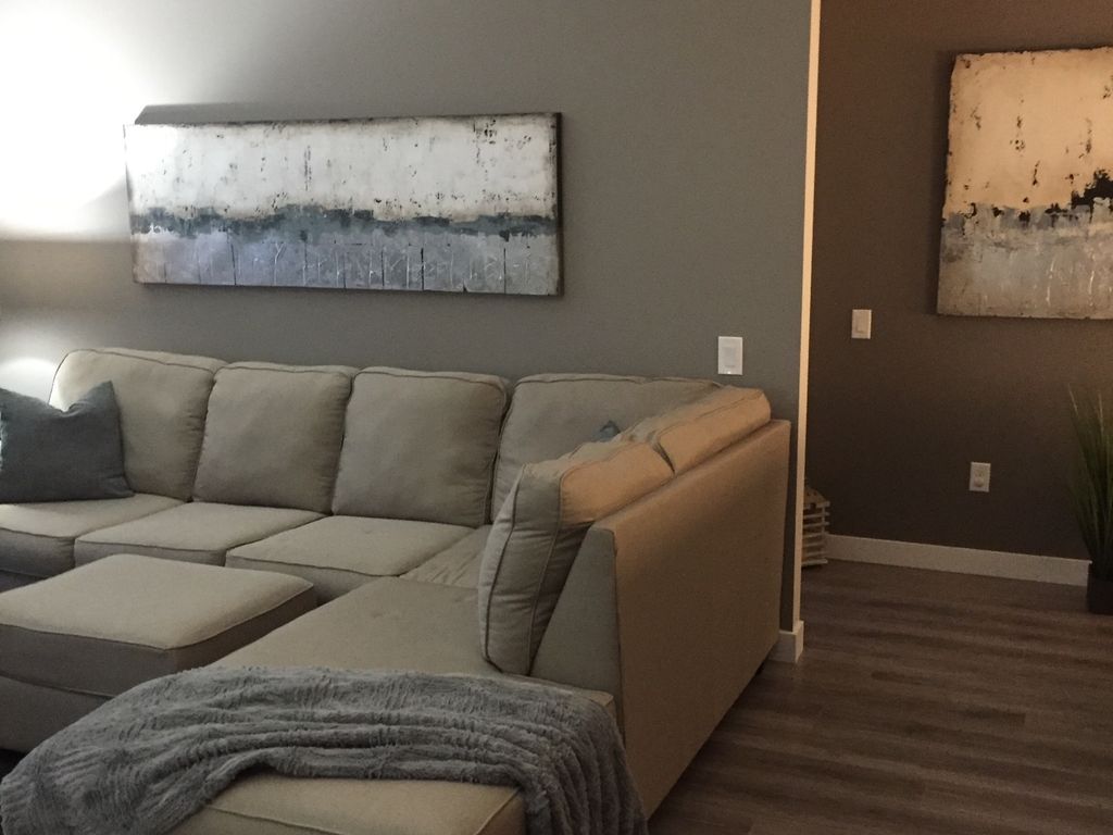 Photo 7 of 1044 Wilkes Ave, Winnipeg MB