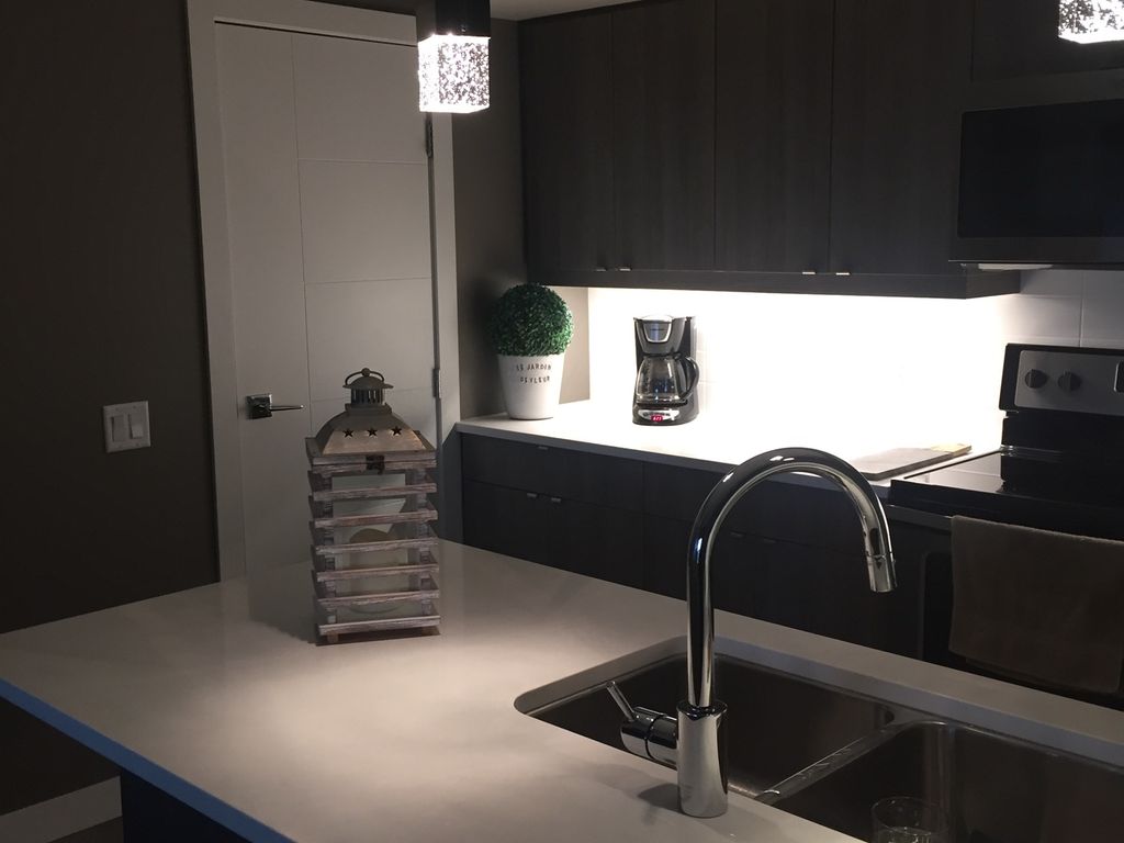 Photo 10 of 1044 Wilkes Ave, Winnipeg MB