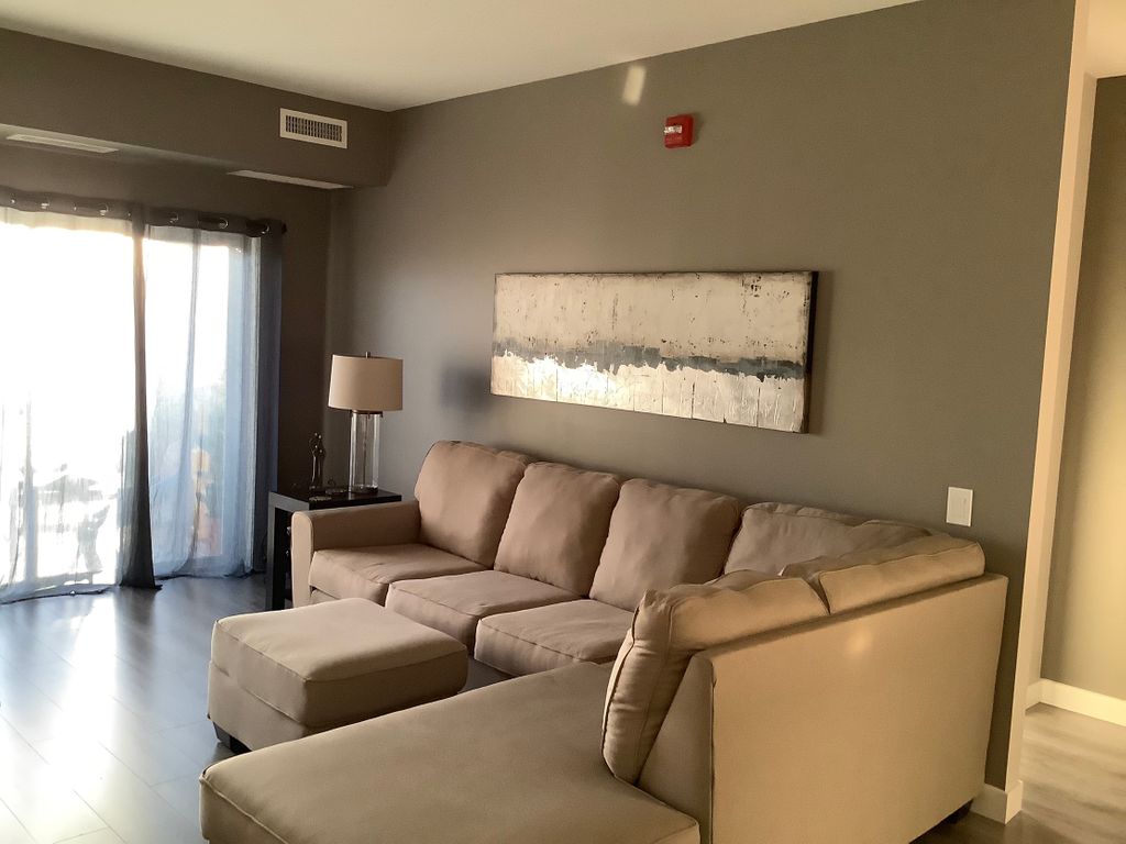 Photo 11 of 1044 Wilkes Ave, Winnipeg MB