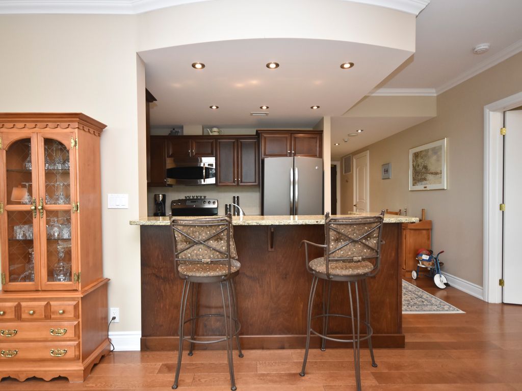 Photo 7 of 1405 100 Inlet Private, Ottawa ON