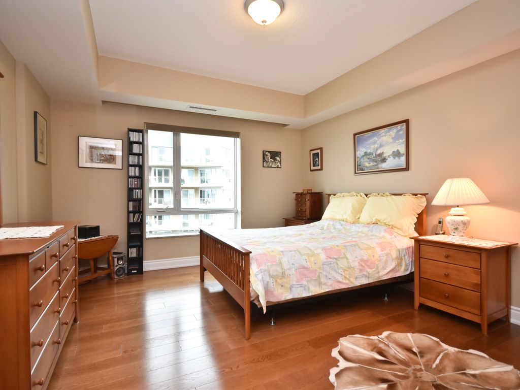 Photo 16 of 1405 100 Inlet Private, Ottawa ON
