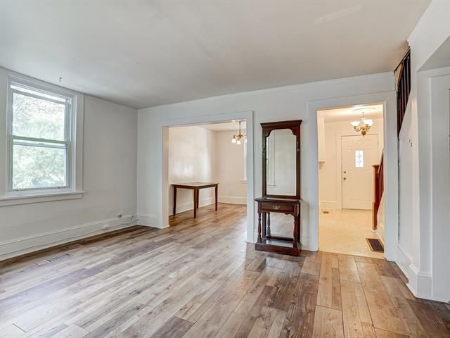 55 Rue Thomas, Image 3