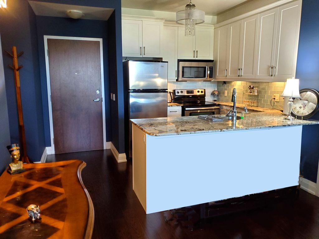 Photo 3 of 2470 Prince Michael Dr, Oakville ON