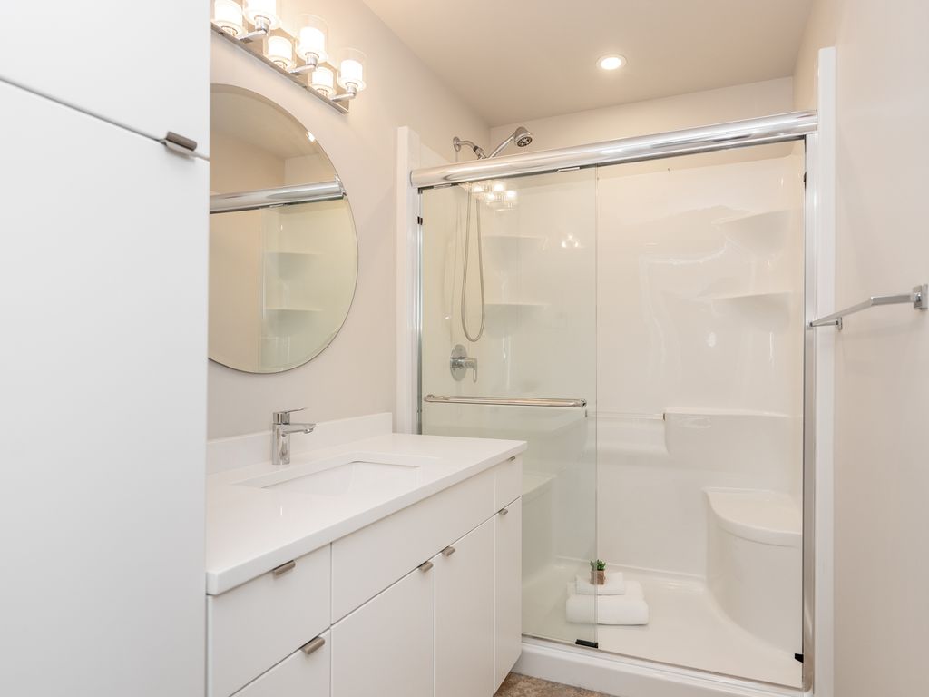 Photo 14 of 1044 Wilkes Ave, Winnipeg MB