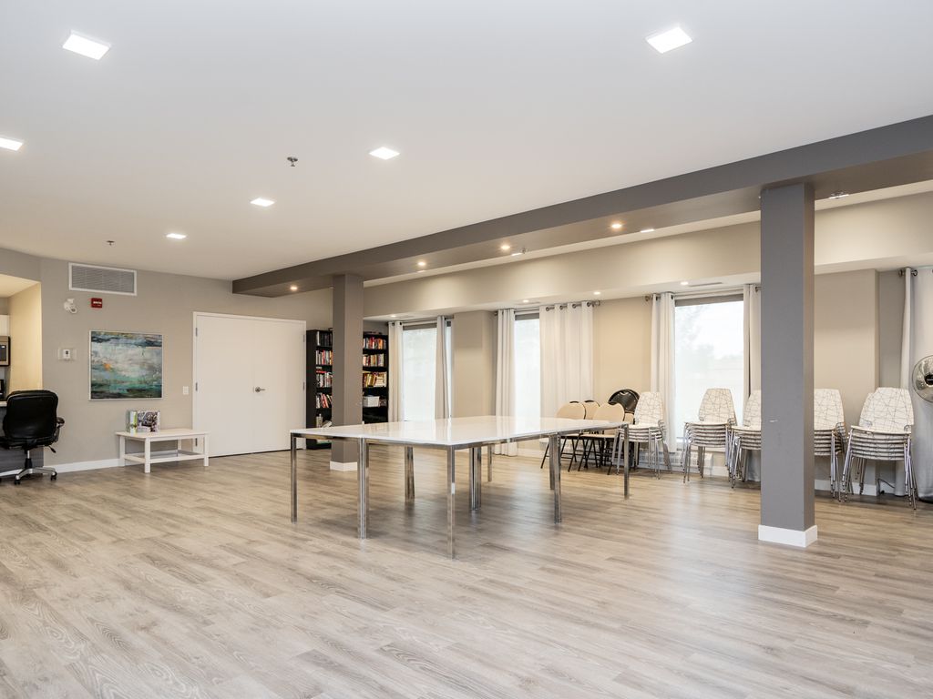 Photo 19 of 1044 Wilkes Ave, Winnipeg MB