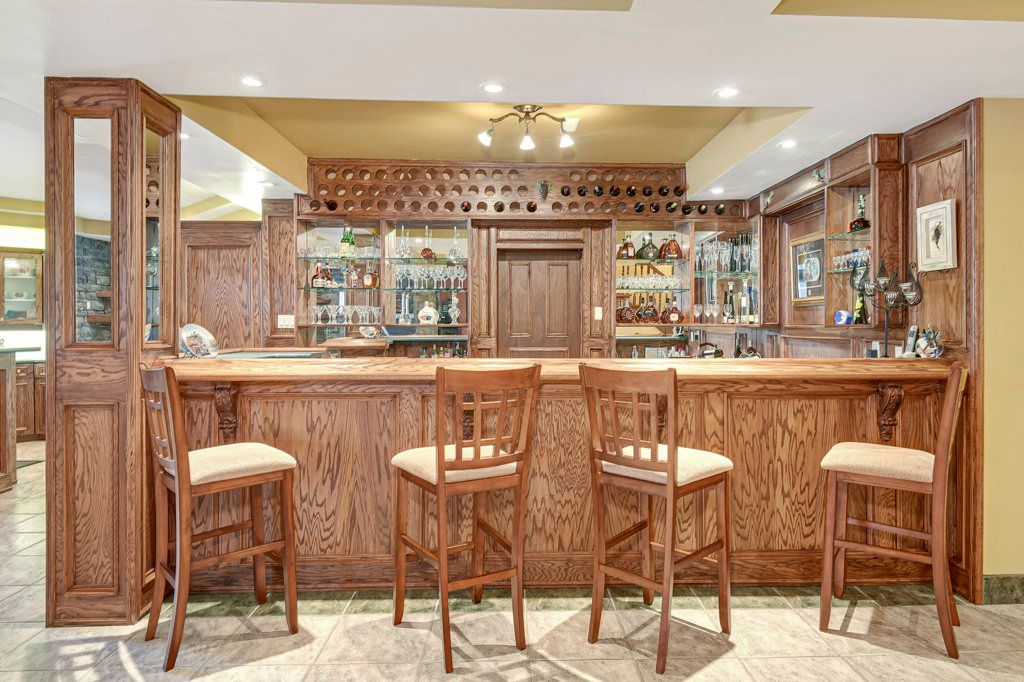 Photo 16 of 2 McRoberts Pl, Aurora ON