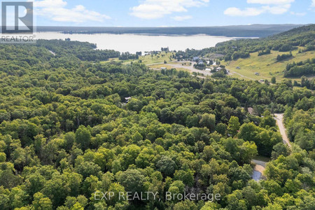 002 Crestview Drive