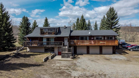 undefined - 1 415 Royal Avenue Nw, Turner Valley, AB T0L2A0 Photo 1