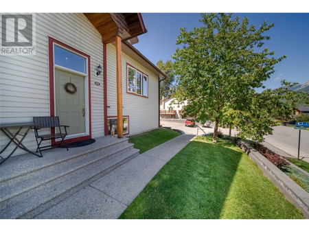 1 A Spruce Place